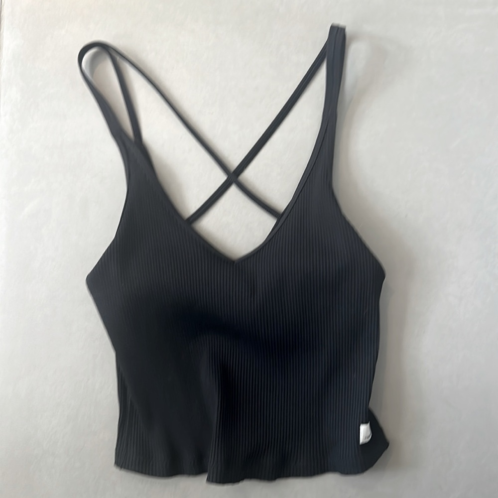 Vuori top with built-in bra, size medium